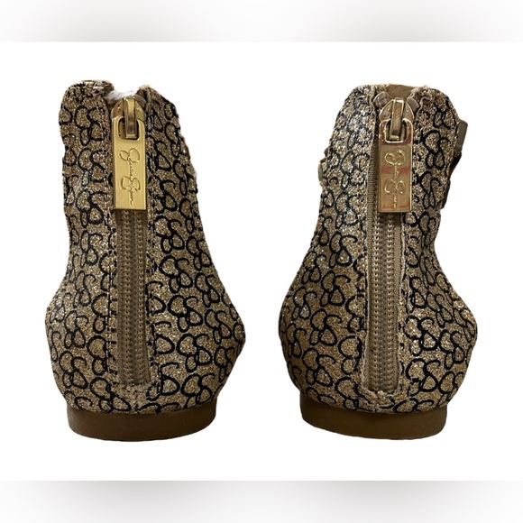 Jessica Simpson Animal Print Gold Brown Strappy Flats Sandals Size 2 - Picture 5 of 8